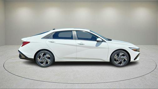 Serenity White 2025 Hyundai ELANTRA HEV Limited