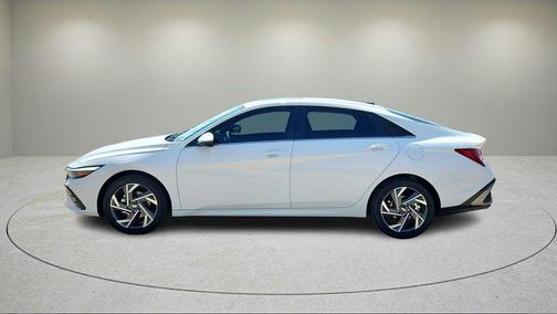 Serenity White 2025 Hyundai ELANTRA HEV Limited
