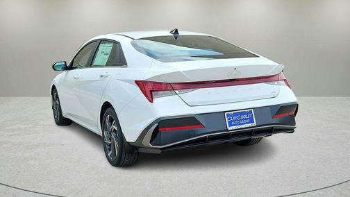 Serenity White 2025 Hyundai ELANTRA HEV Limited