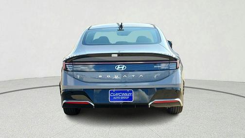 2026 Hyundai SONATA SEL