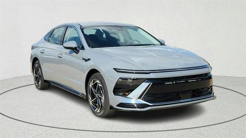 2026 Hyundai SONATA SEL