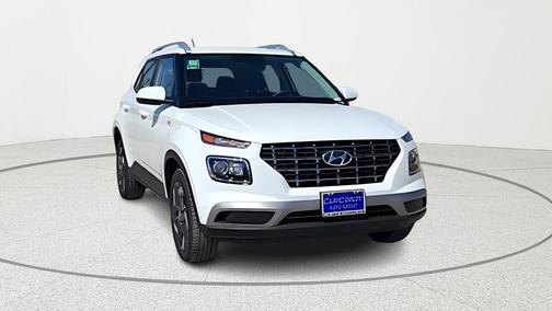 Lunar White 2026 Hyundai VENUE SEL