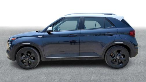 2022 Hyundai VENUE Limited