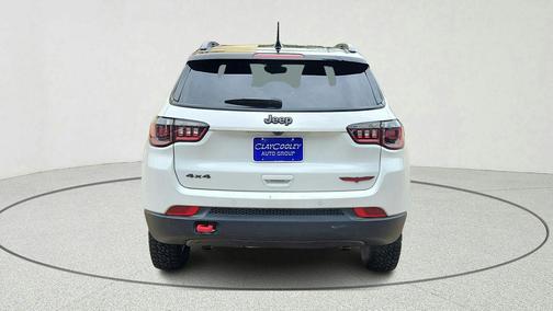Bright White Clearcoat 2025 Jeep Compass Trailhawk