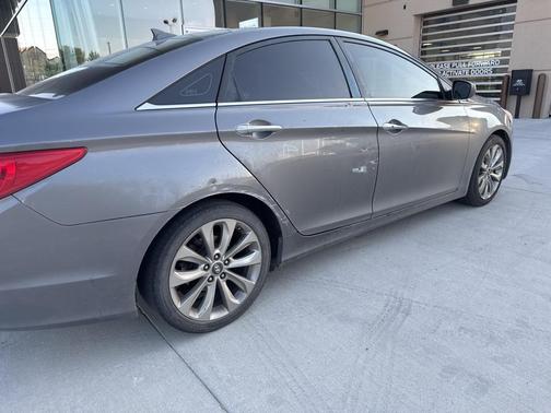 2012 Hyundai SONATA SE