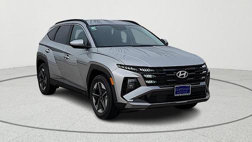 Serenity White Pearl 2026 Hyundai TUCSON SEL Premium