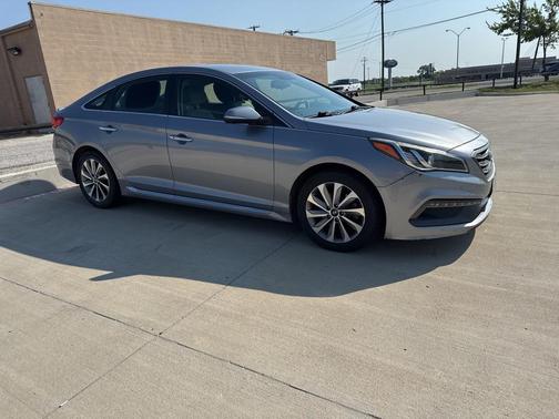 2016 Hyundai SONATA Sport