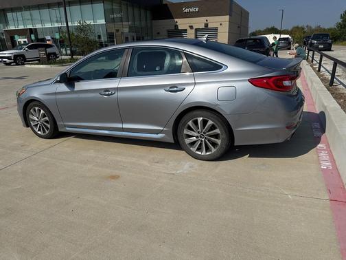 2016 Hyundai SONATA Sport
