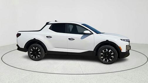 Atlas White 2026 Hyundai SANTA CRUZ SE