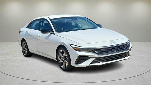 2025 Hyundai ELANTRA Sport