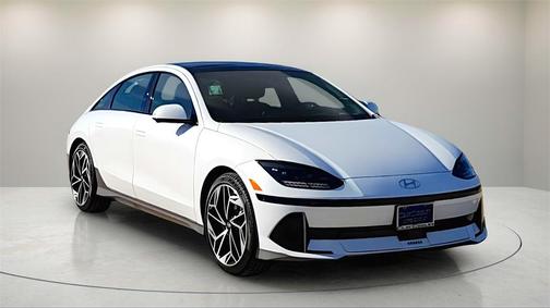 2025 Hyundai IONIQ 6 Limited