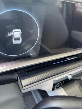 2025 Hyundai IONIQ 6 Limited