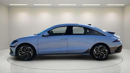 2025 Hyundai IONIQ 6 Limited