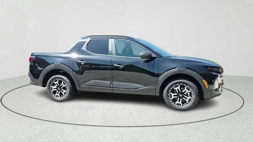 Phantom Black 2025 Hyundai SANTA CRUZ XRT
