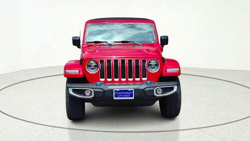 Firecracker Red Clearcoat 2022 Jeep Wrangler Unlimited 4xe Sahara