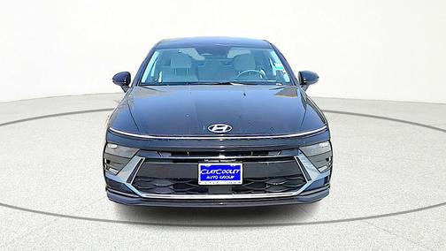 2026 Hyundai SONATA Hybrid Base