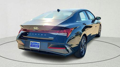 Abyss Black 2026 Hyundai ELANTRA Limited