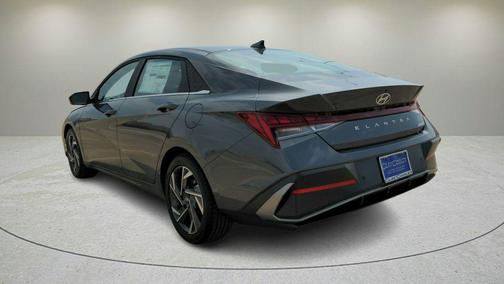 Ecotronic Gray 2025 Hyundai ELANTRA HEV Limited