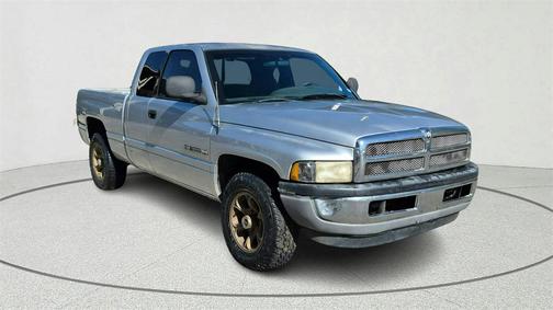 2001 Dodge Ram 1500 139 WB