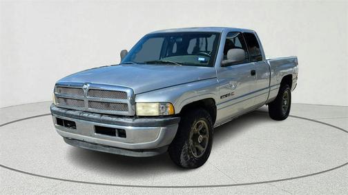 2001 Dodge Ram 1500 139 WB