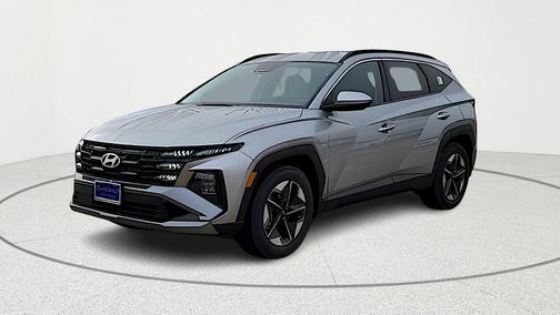 Shimmering Silver 2026 Hyundai TUCSON SEL