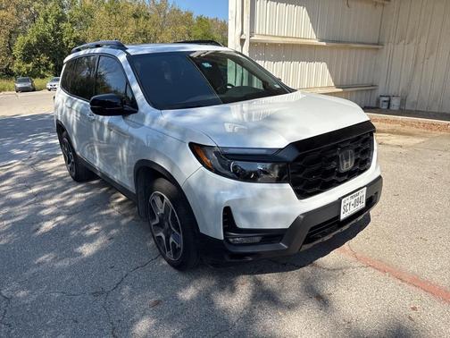 2022 Honda Passport AWD Elite