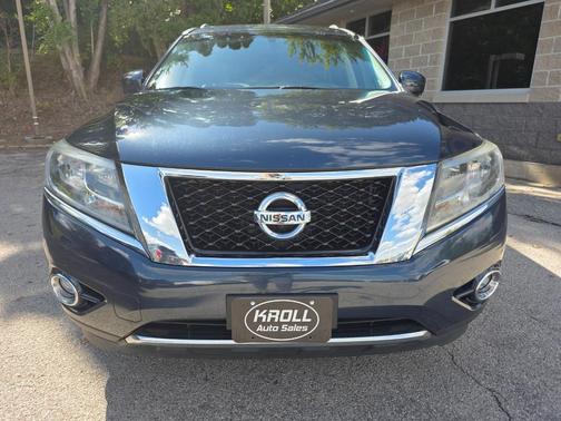 2015 Nissan Pathfinder Platinum