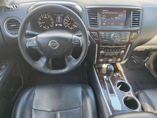 2015 Nissan Pathfinder Platinum