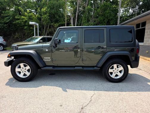 2015 Jeep Wrangler Unlimited Sport