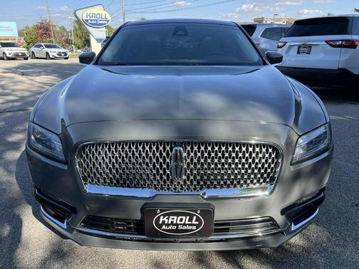 2017 Lincoln Continental Select