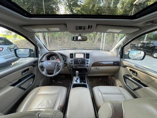 2015 Nissan Armada Platinum
