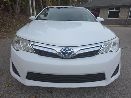 2012 Toyota Camry Hybrid XLE