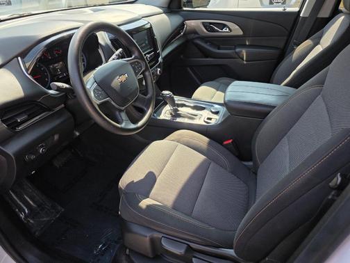 2018 Chevrolet Traverse LS