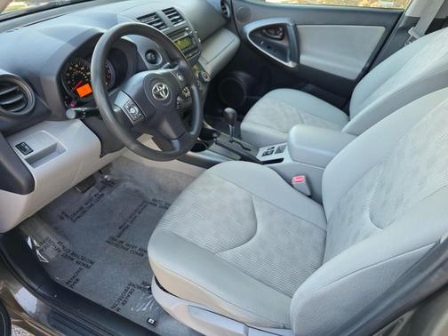 2012 Toyota RAV4 Base
