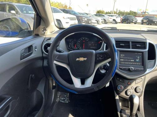 2017 Chevrolet Sonic LS