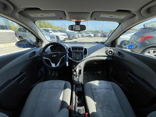 2017 Chevrolet Sonic LS