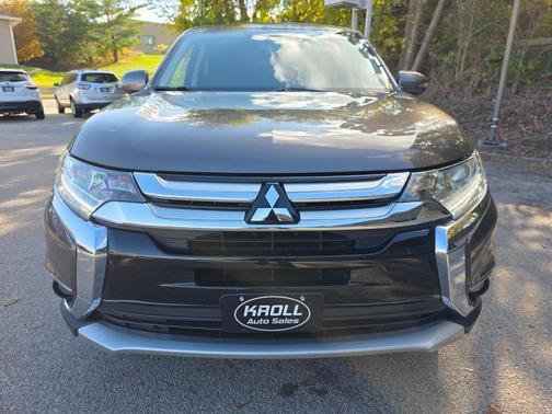 2018 Mitsubishi Outlander SE