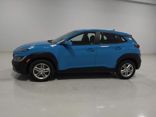 2022 Hyundai KONA SE