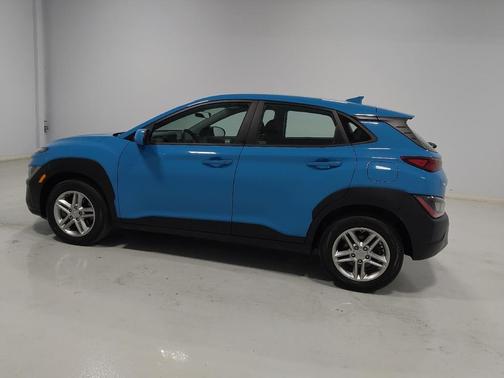 2022 Hyundai KONA SE