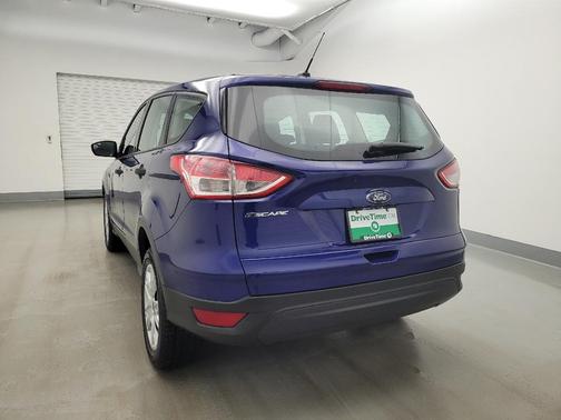2016 Ford Escape S
