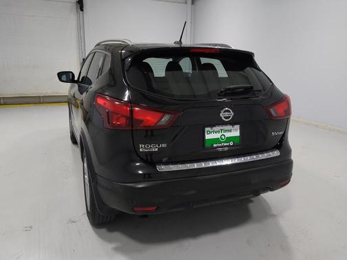 Magnetic Black Pearl 2019 Nissan Rogue Sport SV