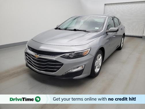 Sterling Gray Metallic 2024 Chevrolet Malibu FWD 1LT