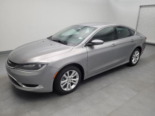 2016 Chrysler 200 Limited