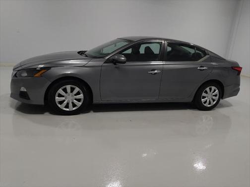 2022 Nissan Altima S FWD