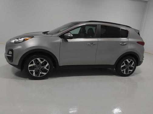 Steel Gray 2022 Kia Sportage EX