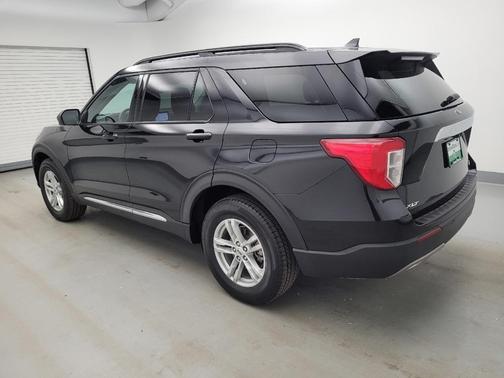 Agate Black Metallic 2021 Ford Explorer XLT