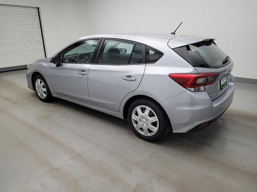 Ice Silver Metallic 2022 Subaru Impreza Base