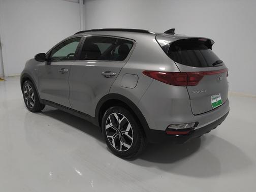 2022 Kia Sportage EX