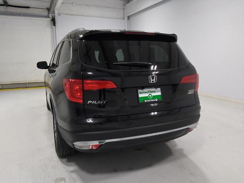Crystal Black Pearl 2018 Honda Pilot Touring