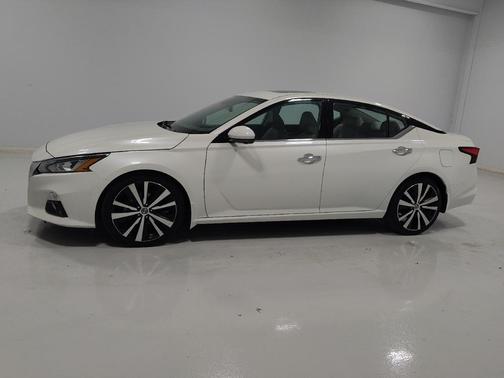 2020 Nissan Altima Platinum VC-Turbo FWD